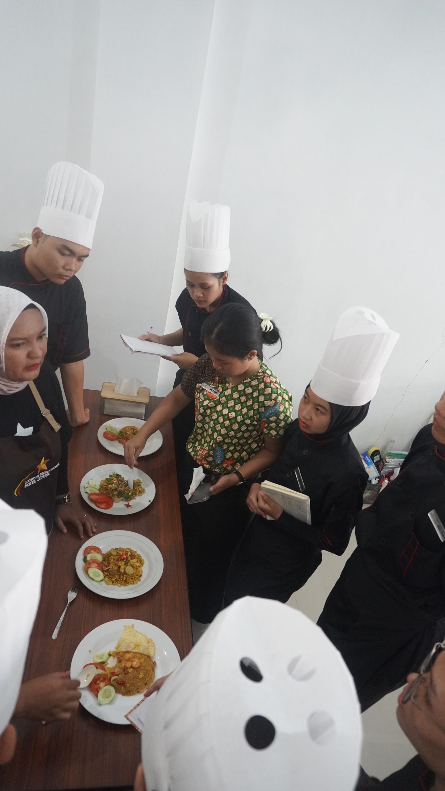 Star International Hotel School